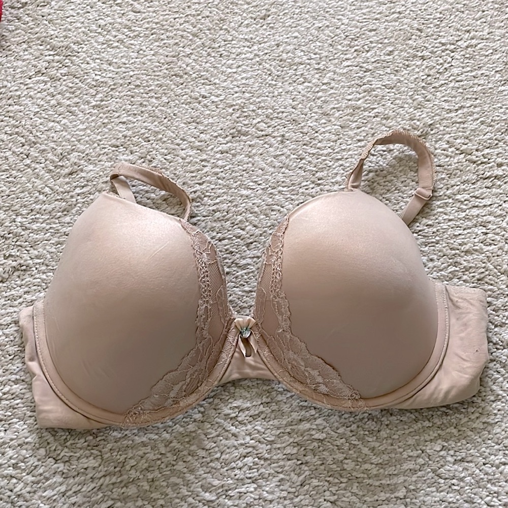 Victoria’s Secret Body by Victoria Perfect Shape 34 DD